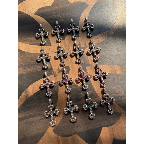 Chrome Hearts 크롬하츠 미니 플레임 크로스 925 실버 펜던트