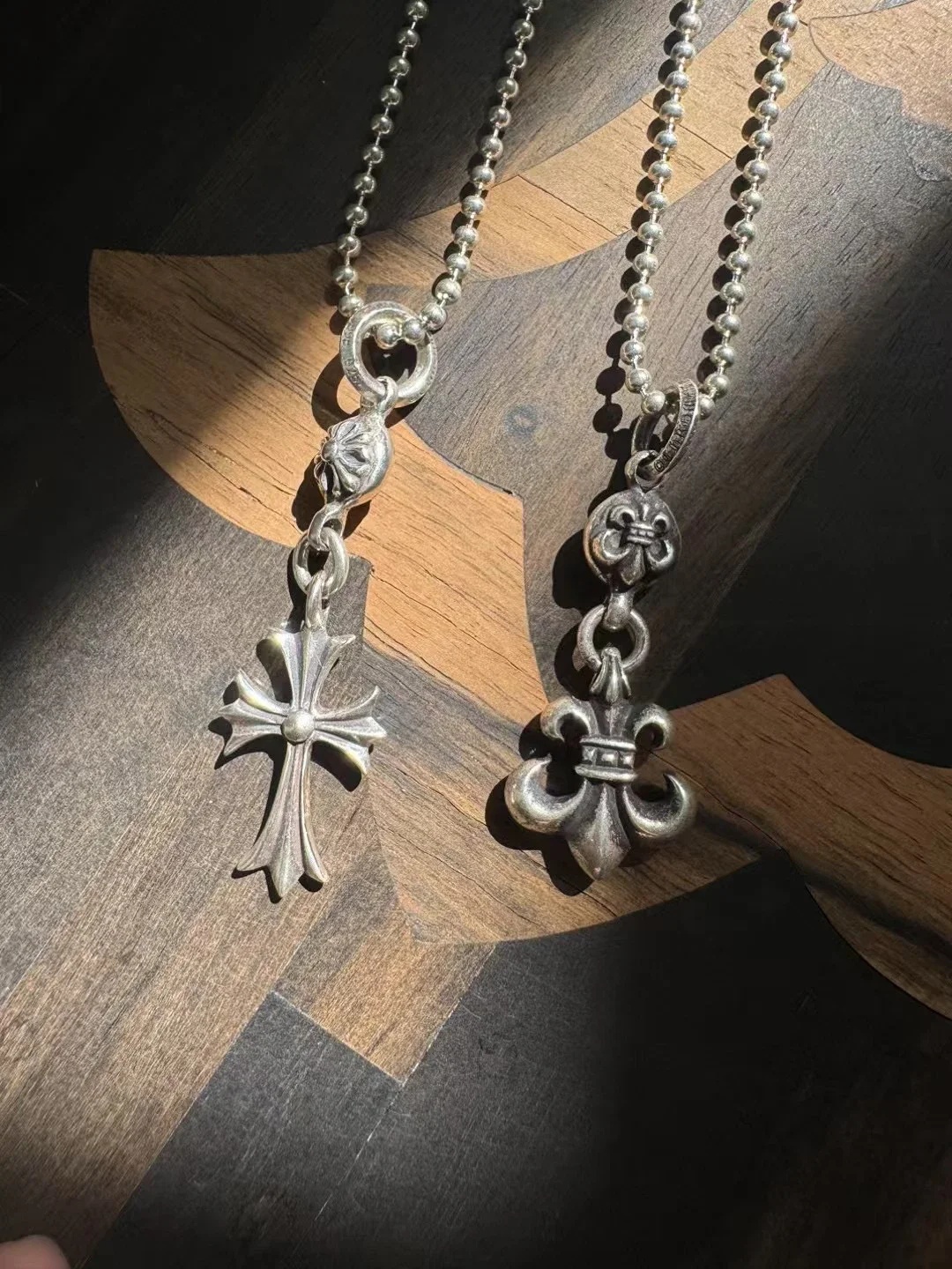Chrome Hearts(추정) 크롬하츠 스타일 실버 크로스 목걸이